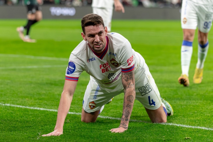 比为詹姆斯 比为詹姆斯